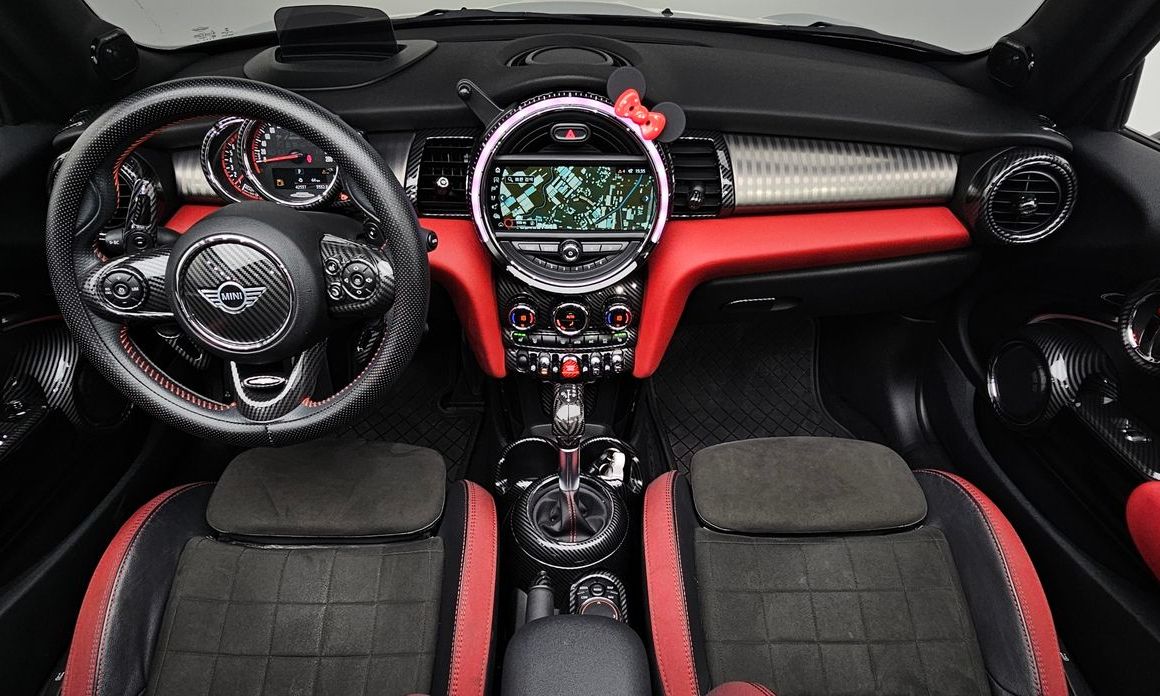 Mini Cooper Convertible 2019