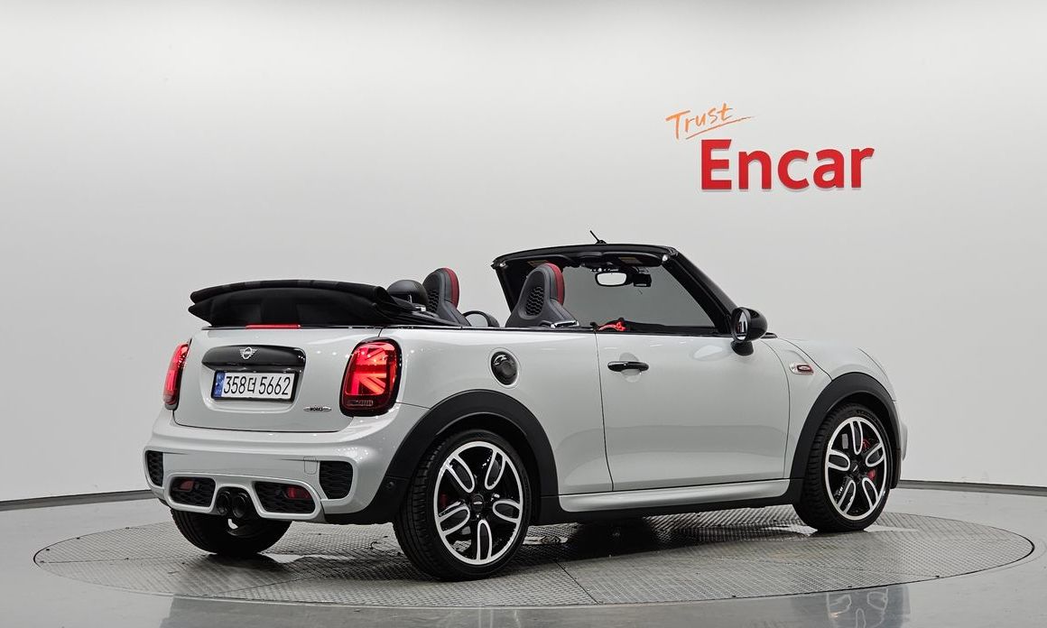 Mini Cooper Convertible 2019