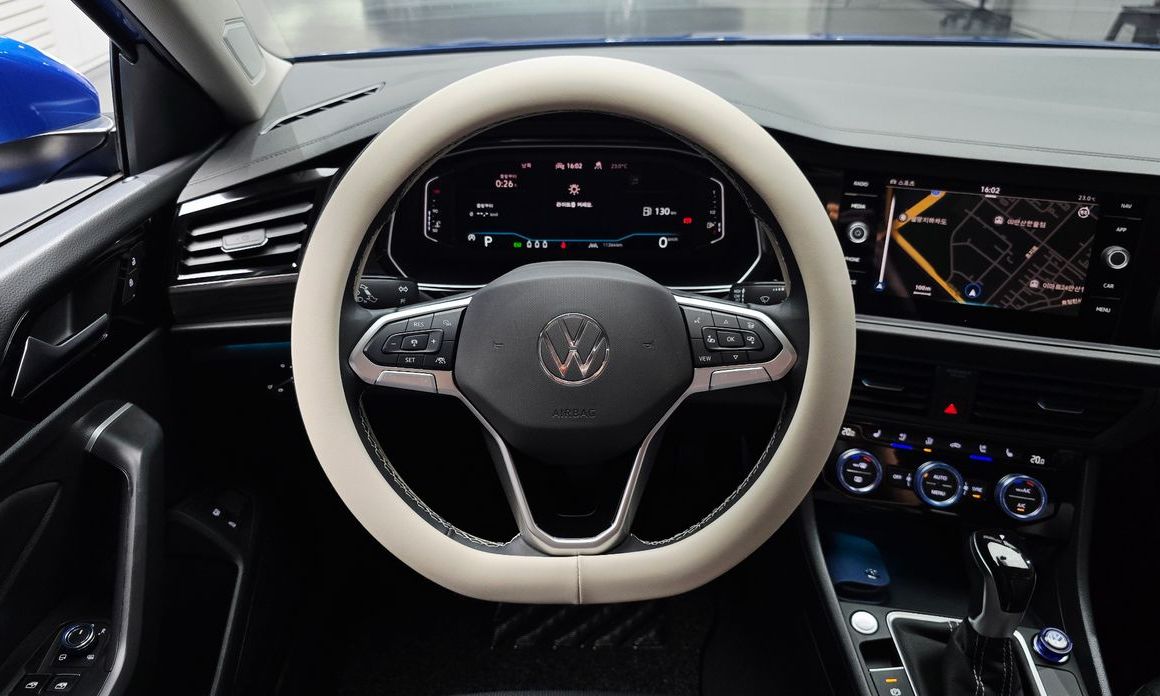 Volkswagen Jetta 2024