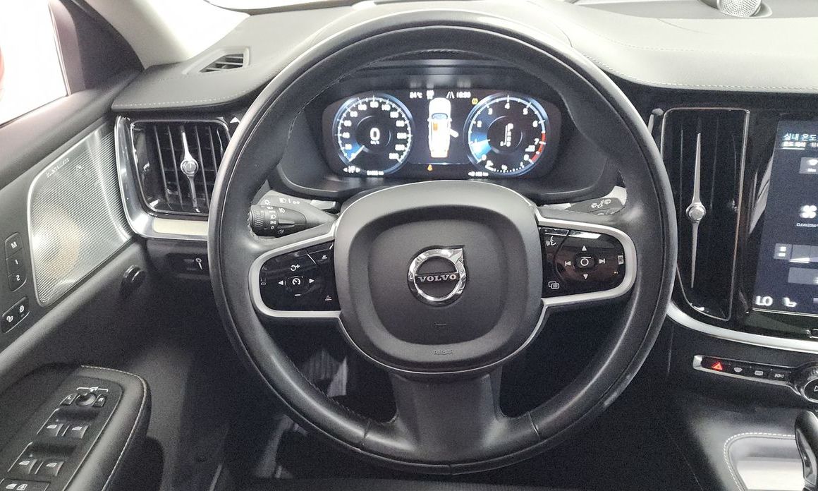 Volvo V60 2020