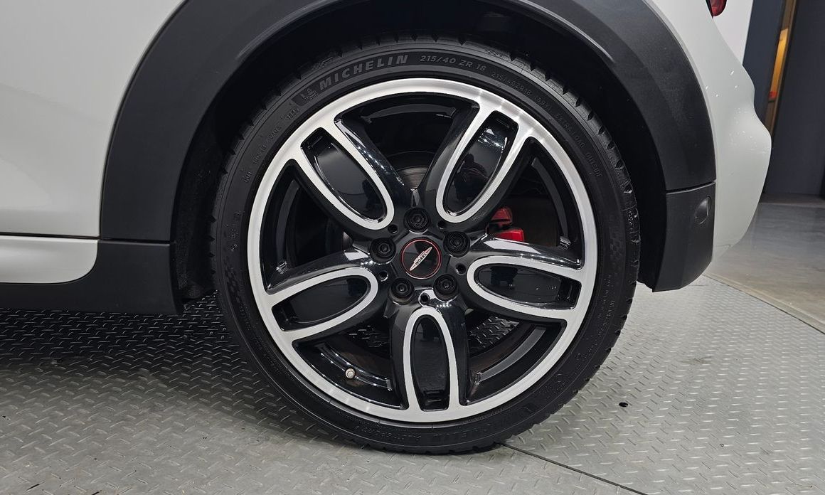 Mini Cooper Convertible 2019