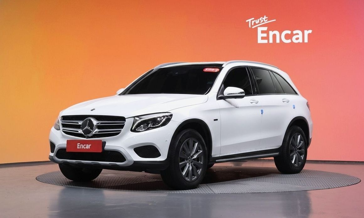 Mercedes-Benz GLC-Class 2019