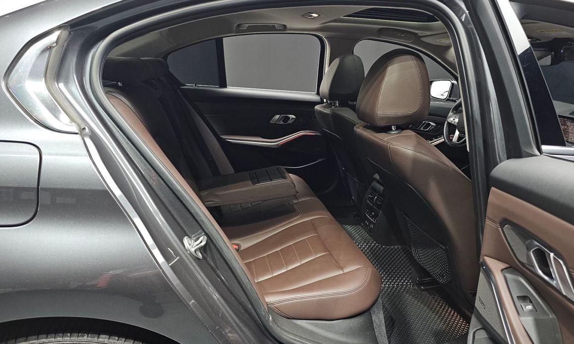 BMW 3-Series 2019