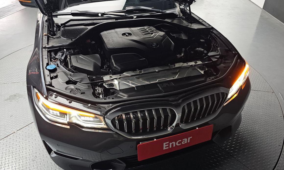 BMW 3-Series 2019