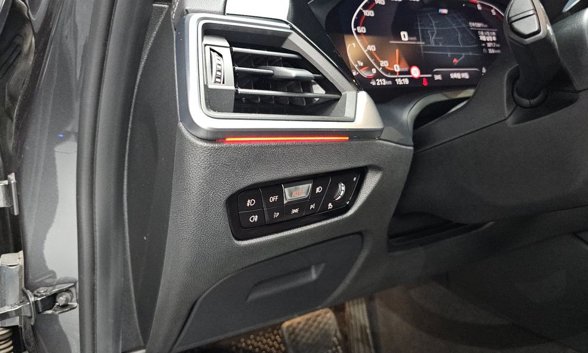BMW 3-Series 2019