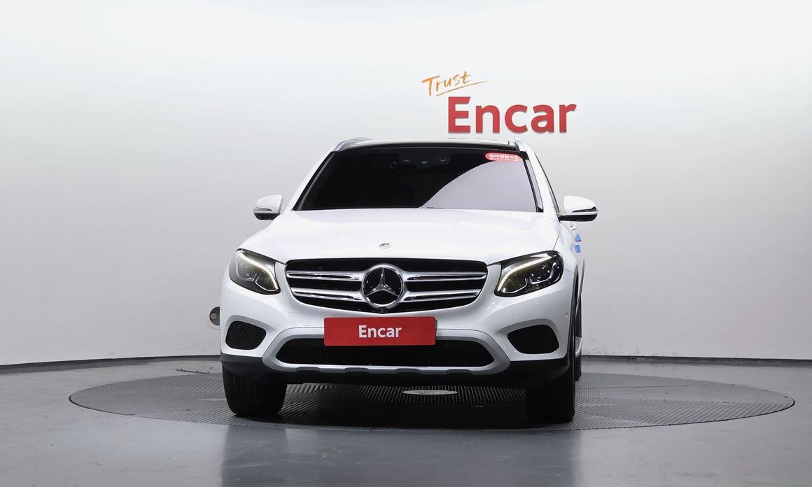 Mercedes-Benz GLC-Class 2019