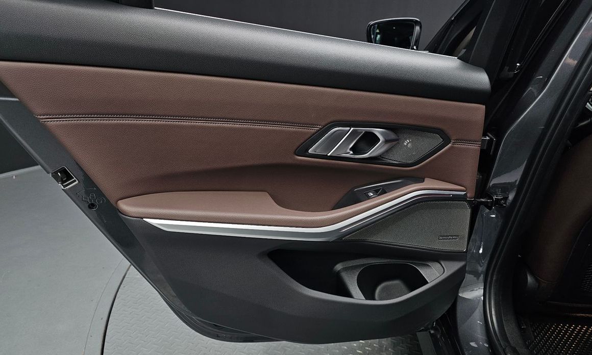 BMW 3-Series 2019