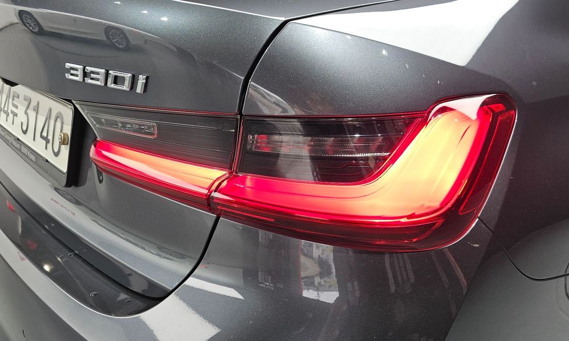 BMW 3-Series 2019