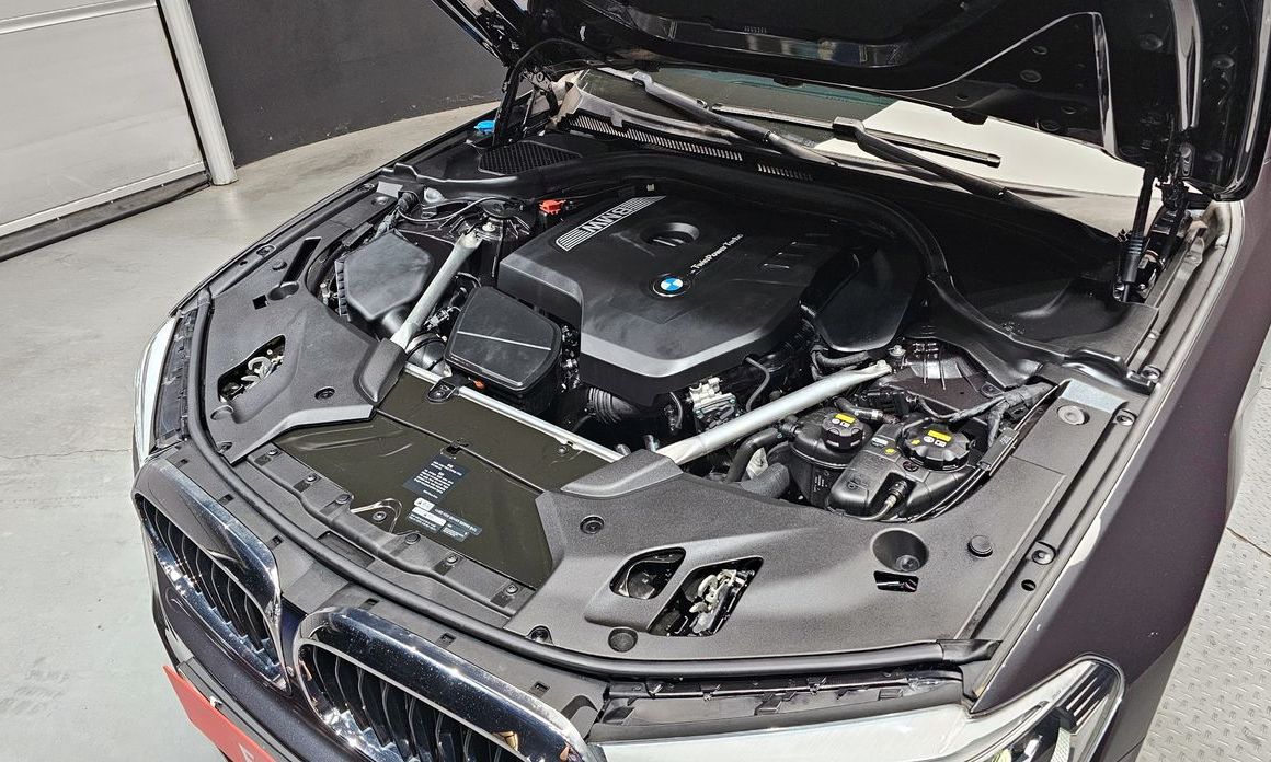BMW 5-Series 2019