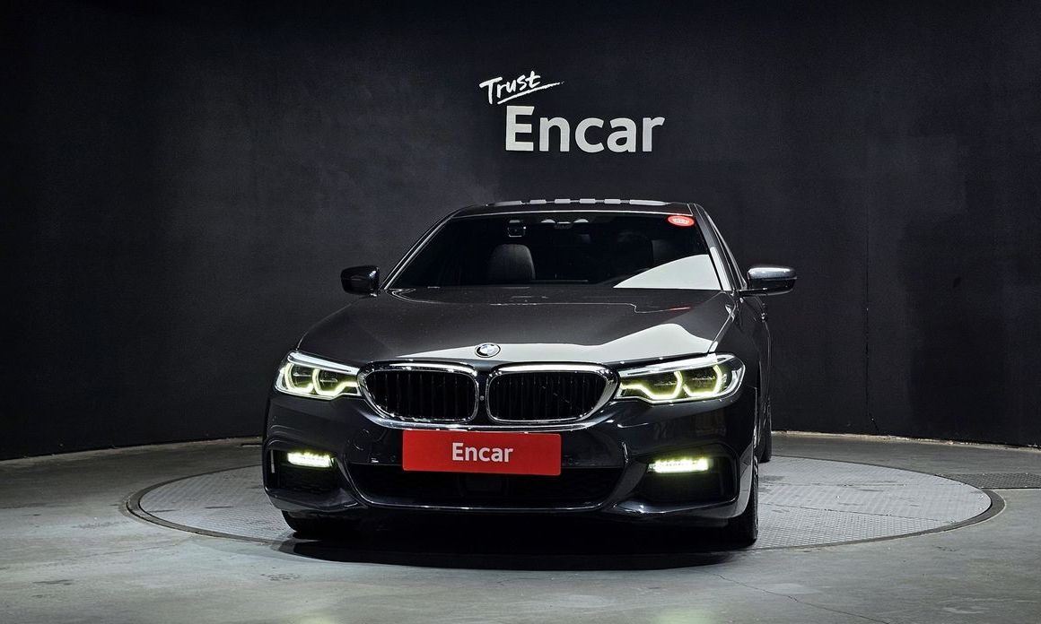 BMW 5-Series 2019