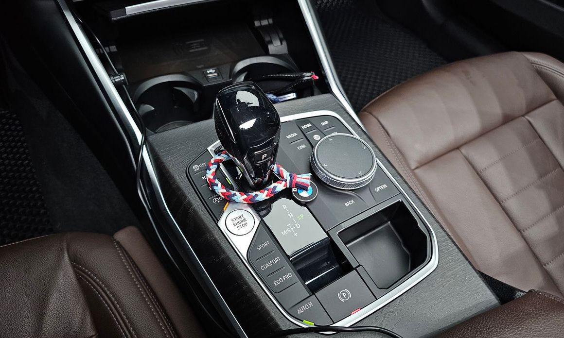 BMW 3-Series 2019