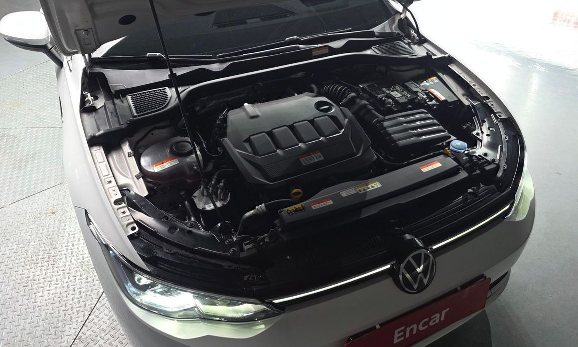 Volkswagen Golf 2024
