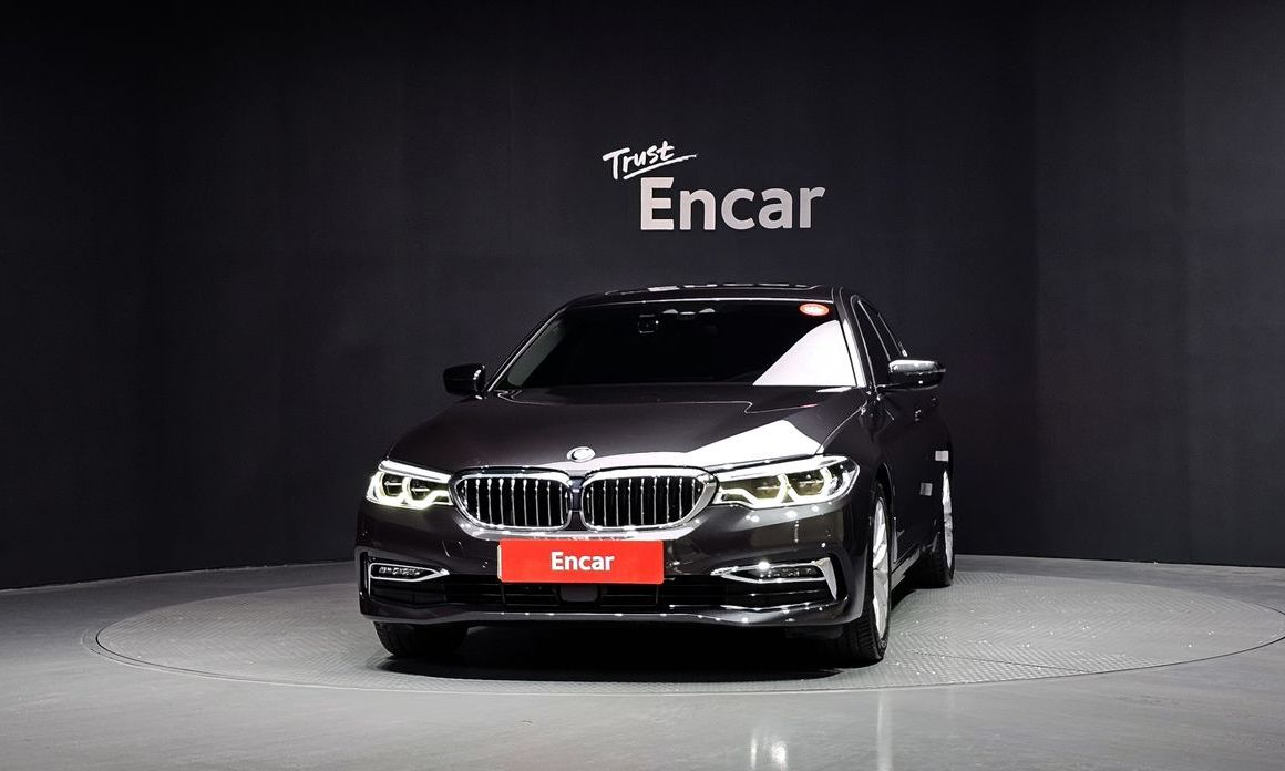 BMW 5-Series 2019