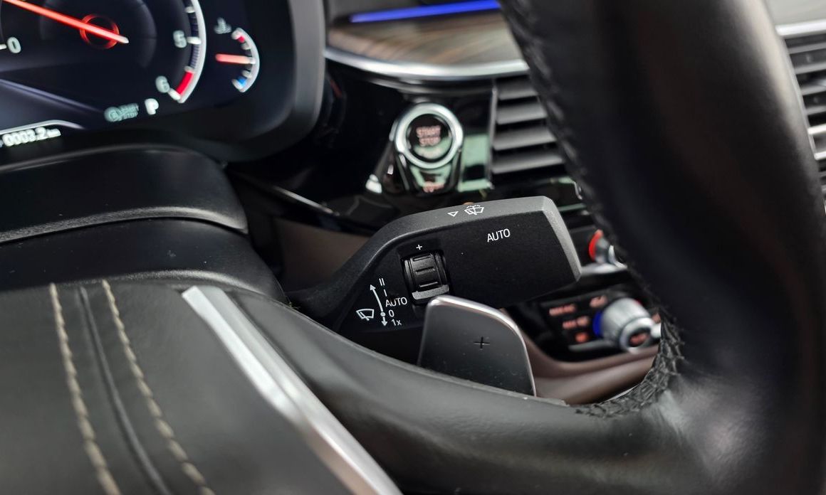BMW 5-Series 2019