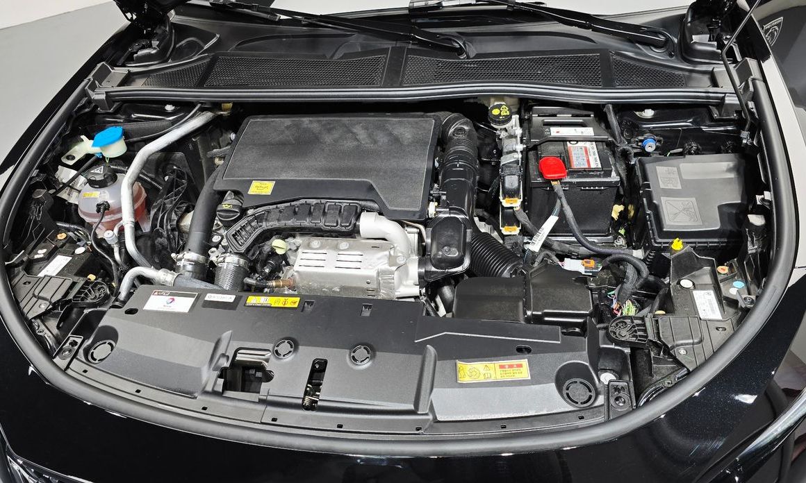 Peugeot 408 2024