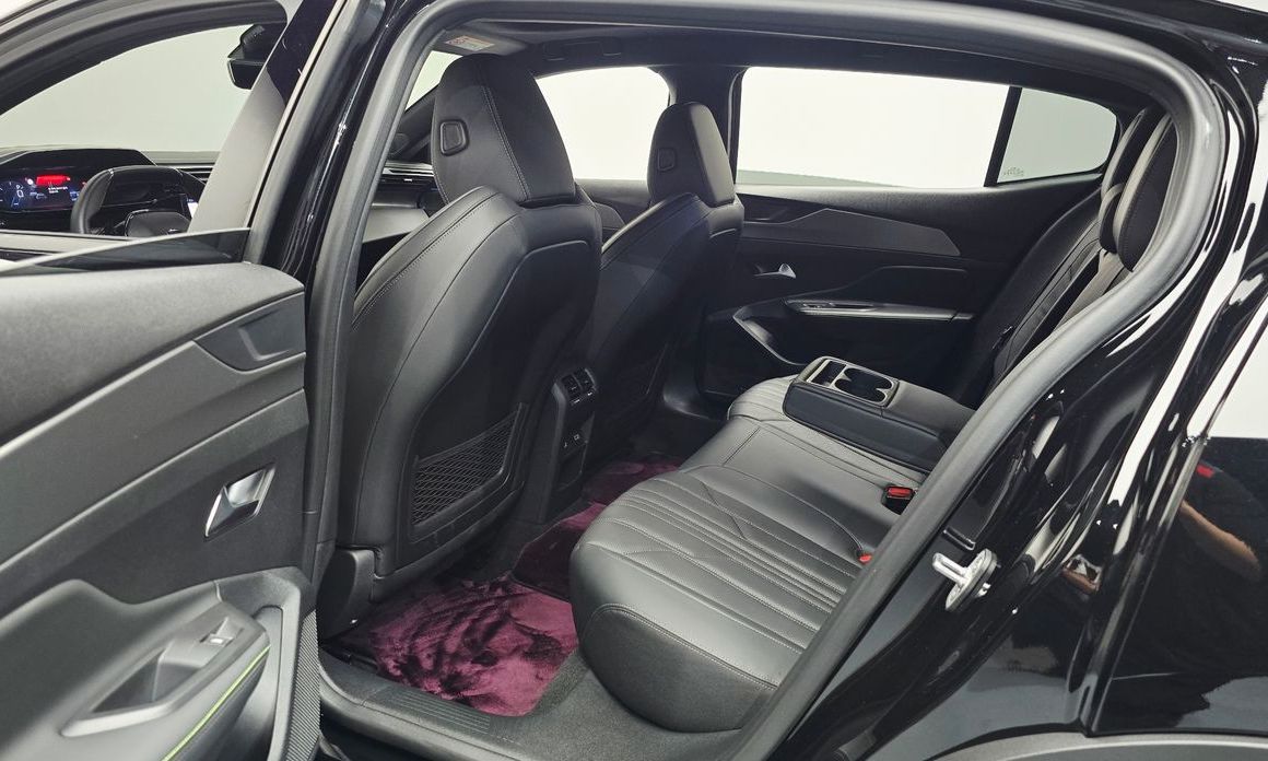 Peugeot 408 2024