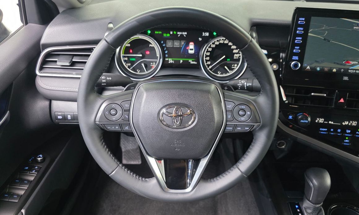 Toyota Camry 2024