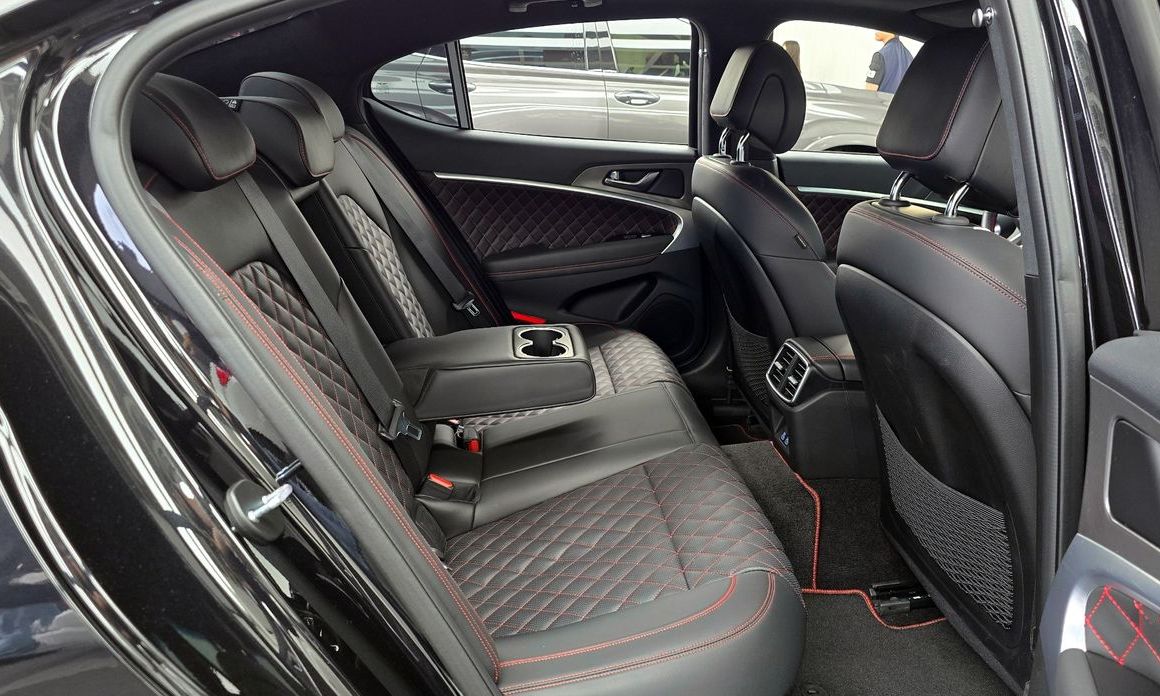 Genesis G70 2024