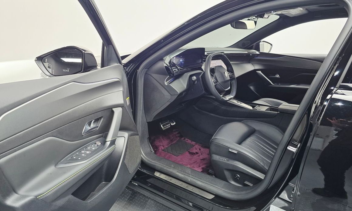 Peugeot 408 2024