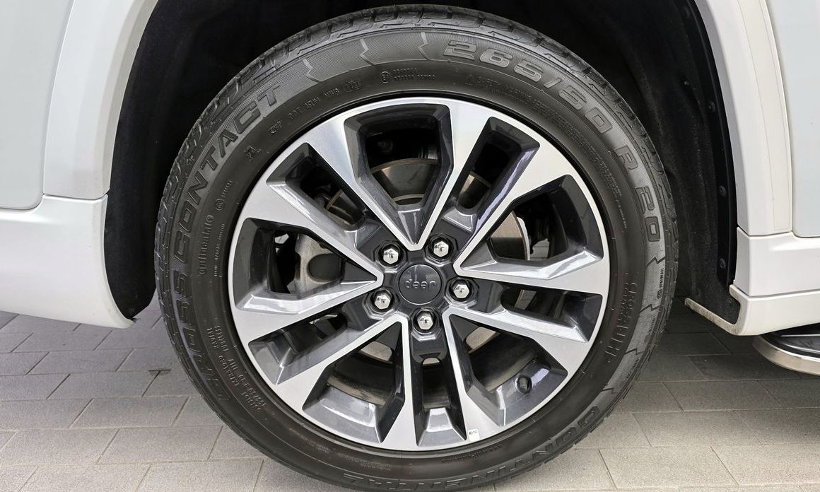 Jeep Cherokee 2021