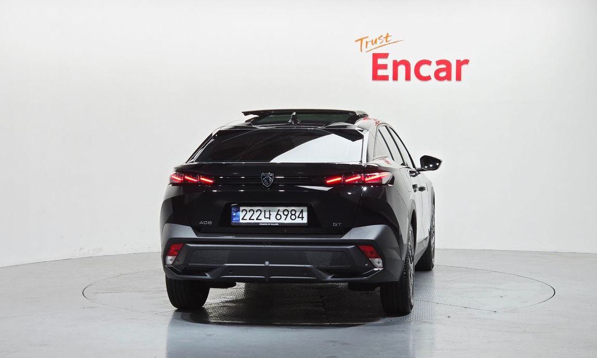 Peugeot 408 2024