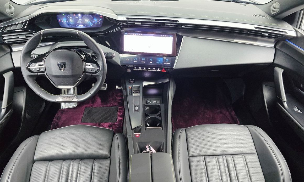 Peugeot 408 2024