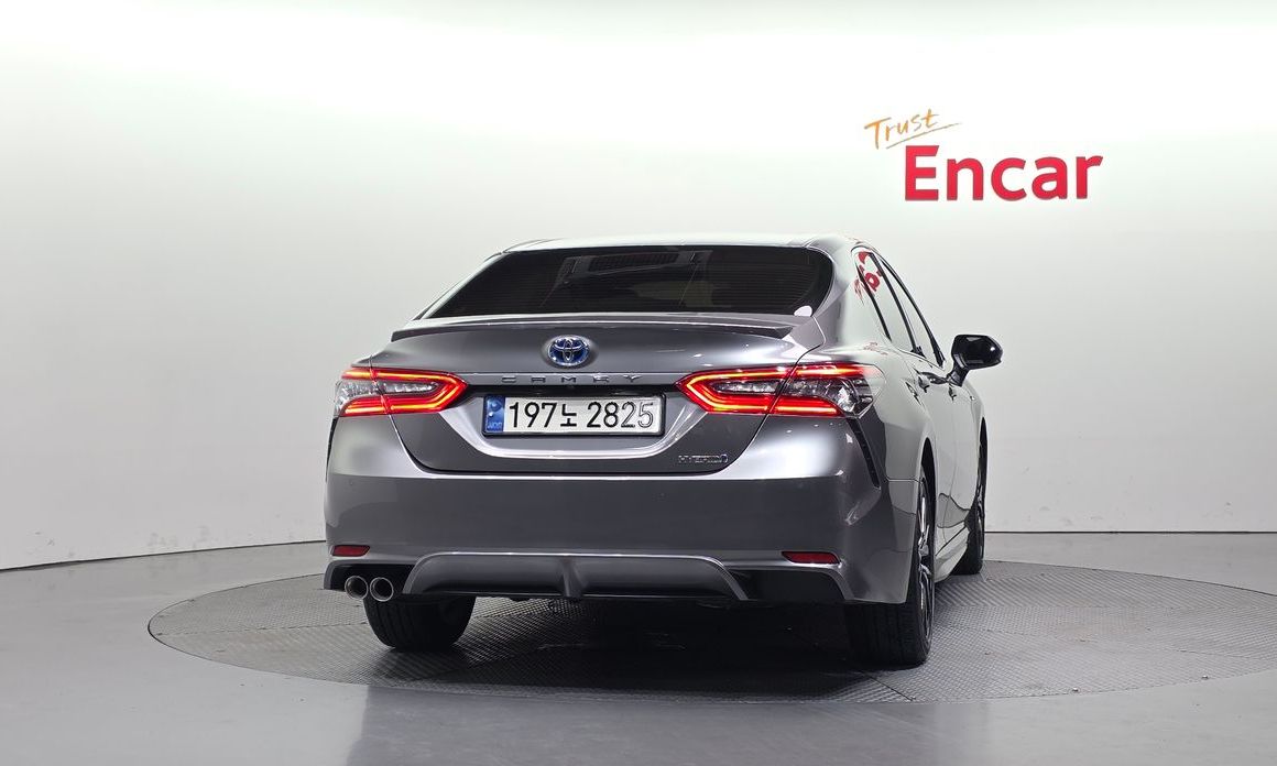 Toyota Camry 2024