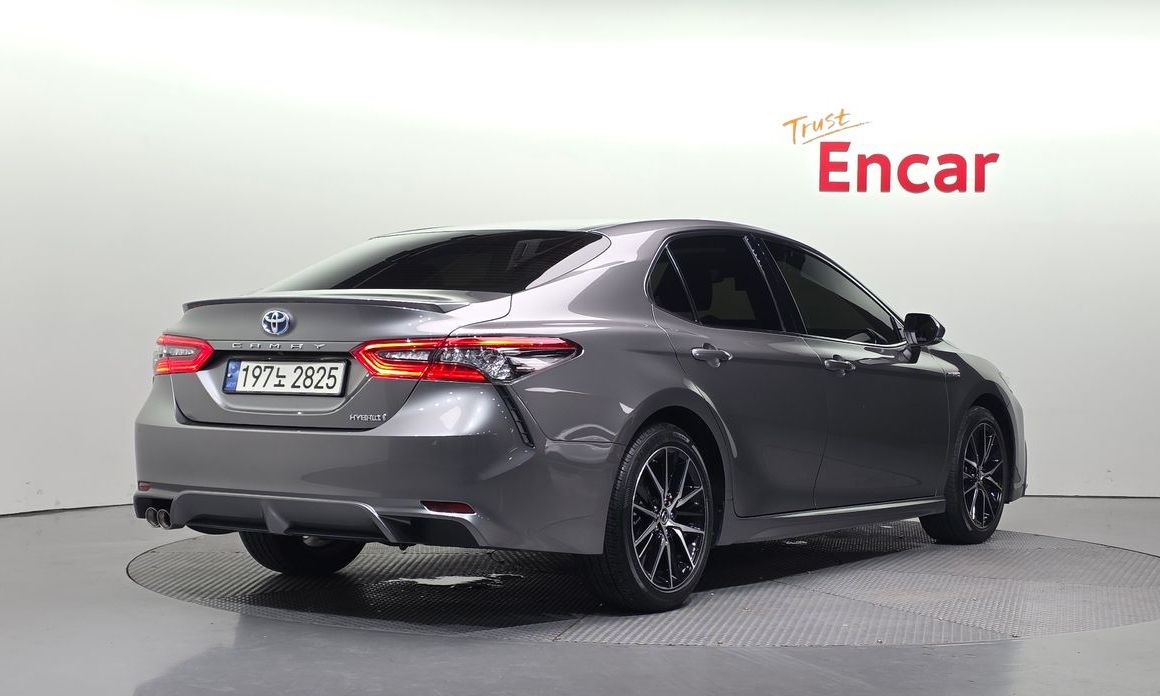 Toyota Camry 2024
