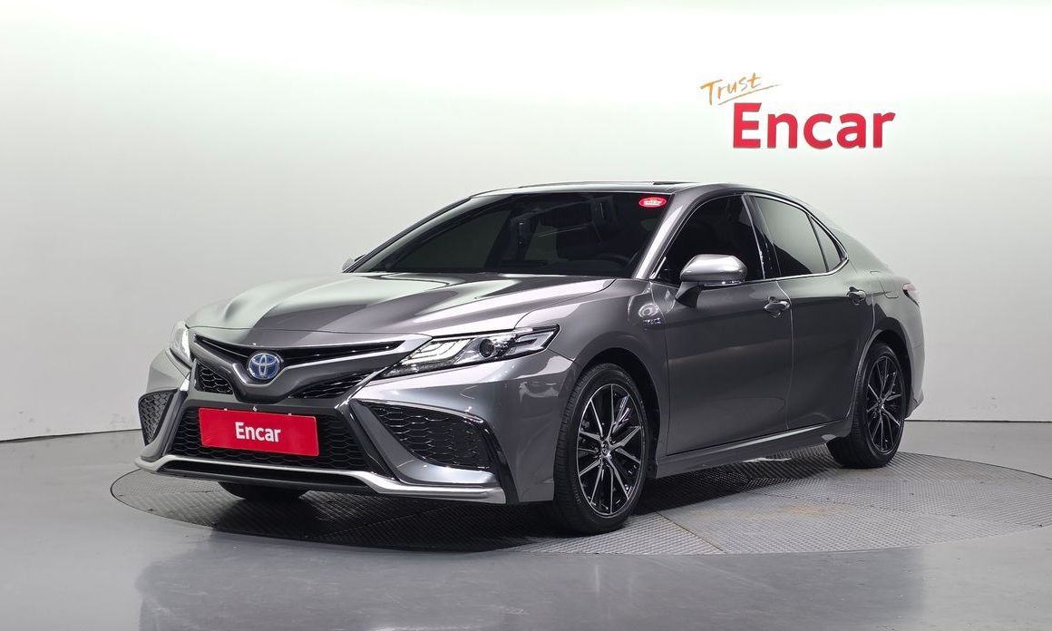Toyota Camry 2024