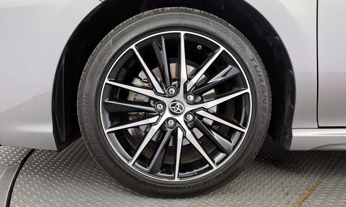 Toyota Camry 2024
