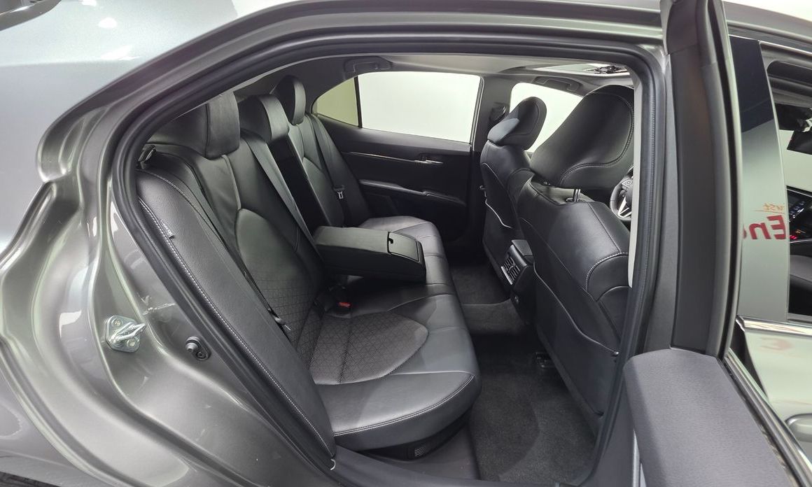 Toyota Camry 2024