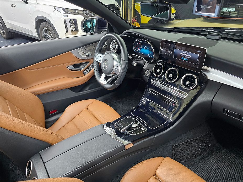 Mercedes-Benz C-Class 2020