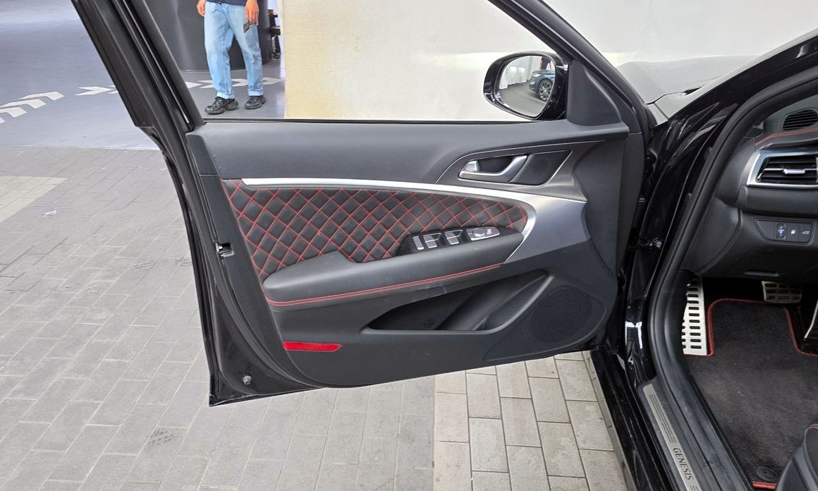 Genesis G70 2024