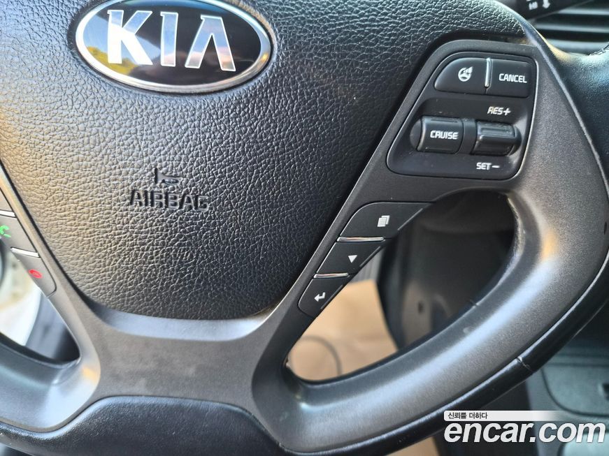 Kia K3 2013