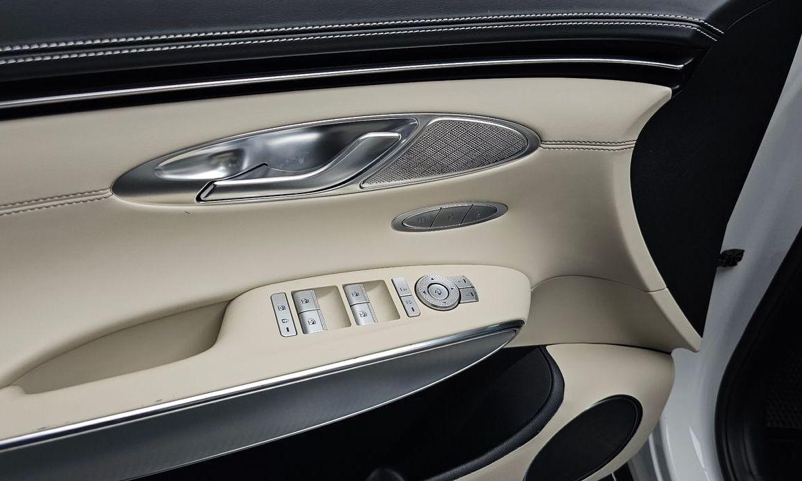 Genesis GV70 2023
