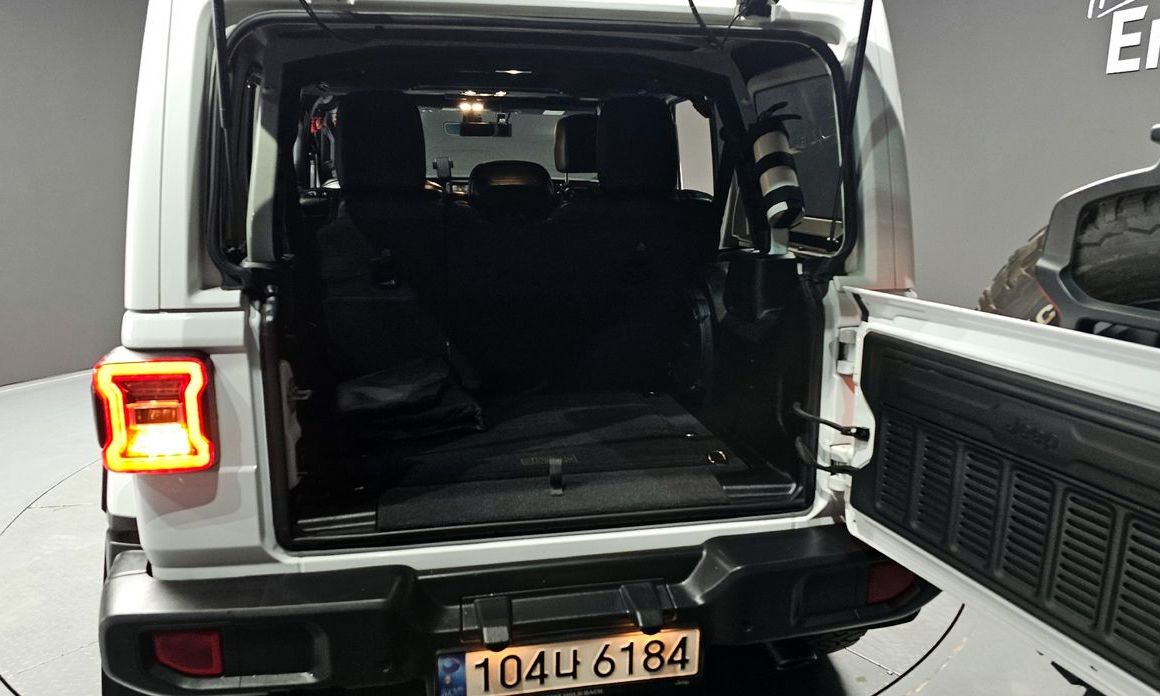 Jeep Wrangler 2021