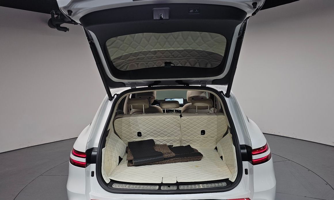 Genesis GV70 2023