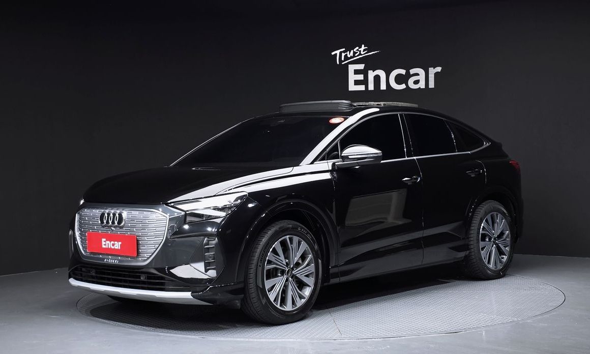 Audi Q4 e-tron 2023