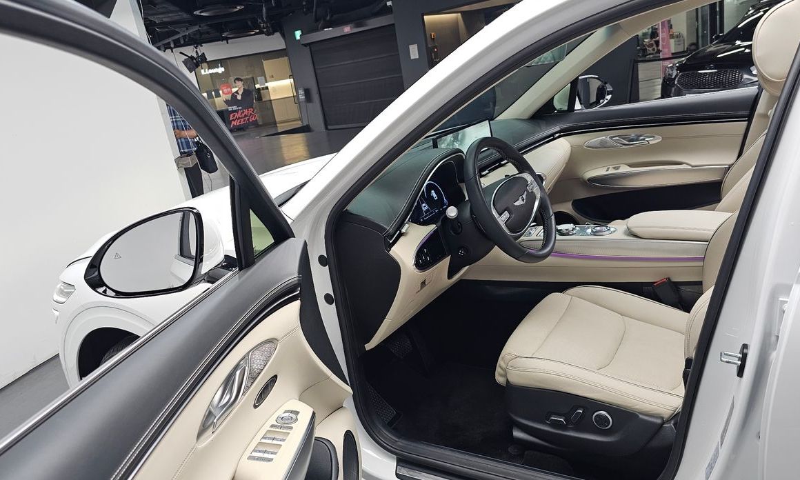 Genesis GV70 2023