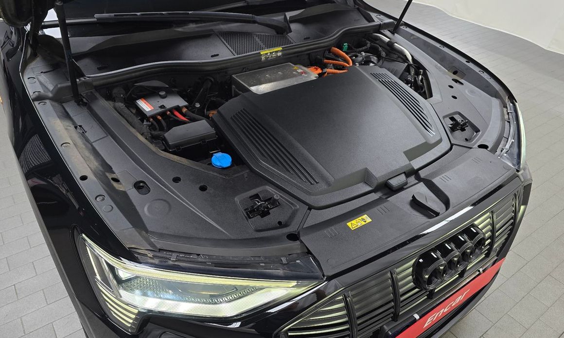 Audi e-tron 2020