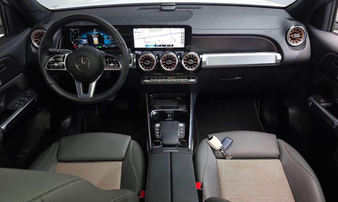 Mercedes-Benz EQB 2024