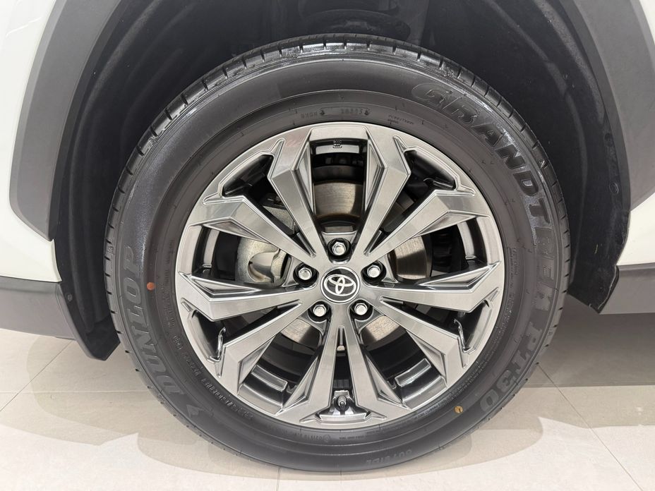 Toyota RAV4 2025