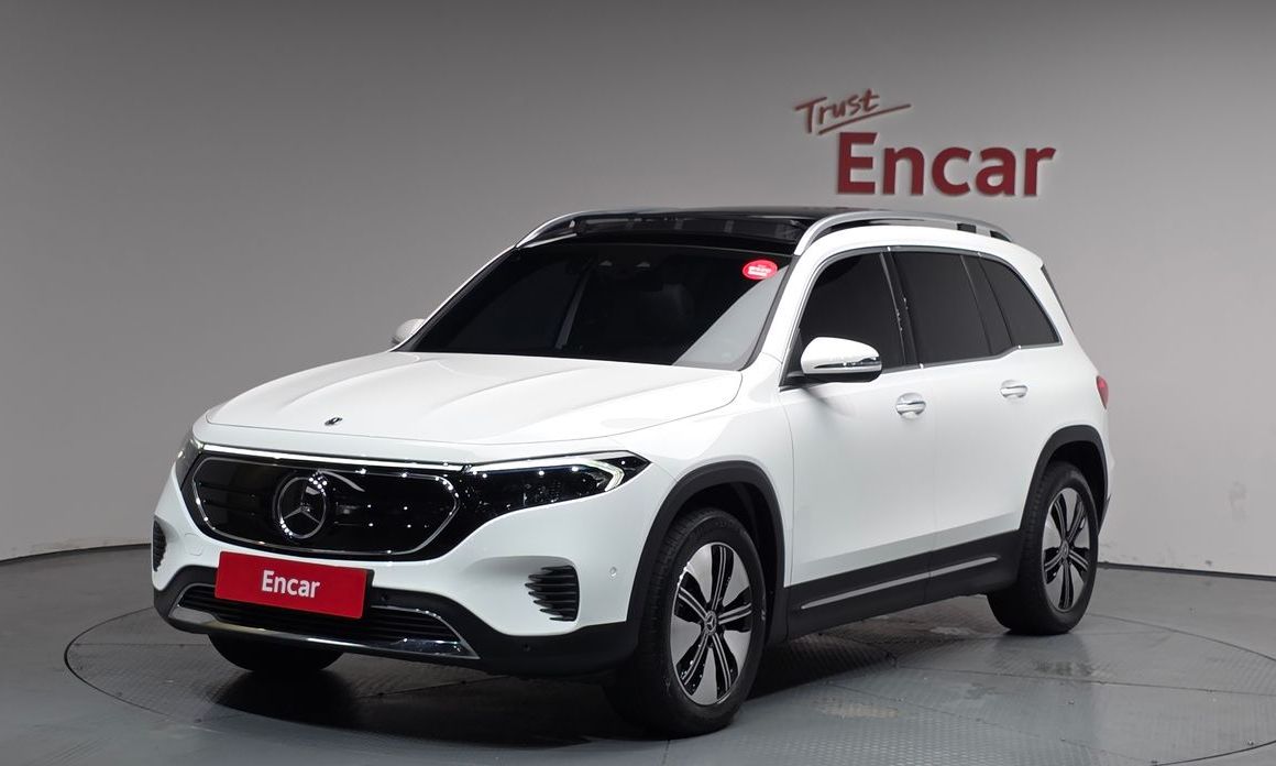 Mercedes-Benz EQB 2024