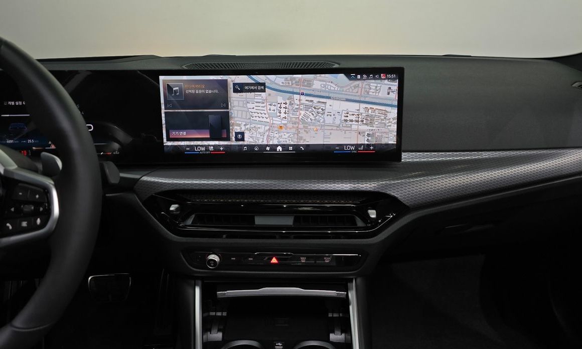 BMW 3-Series 2025