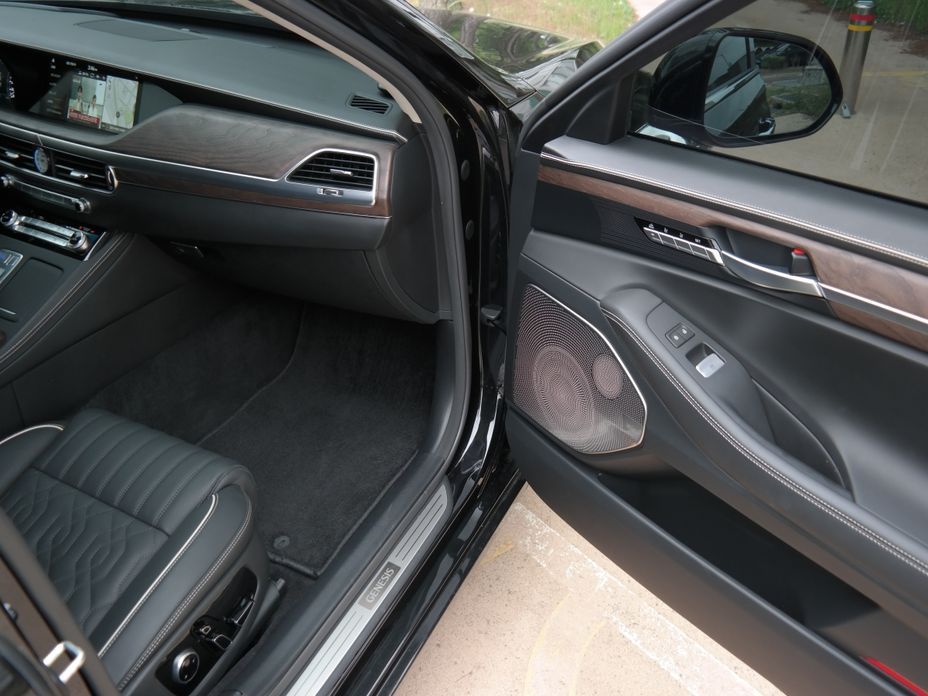 Genesis G90 2021