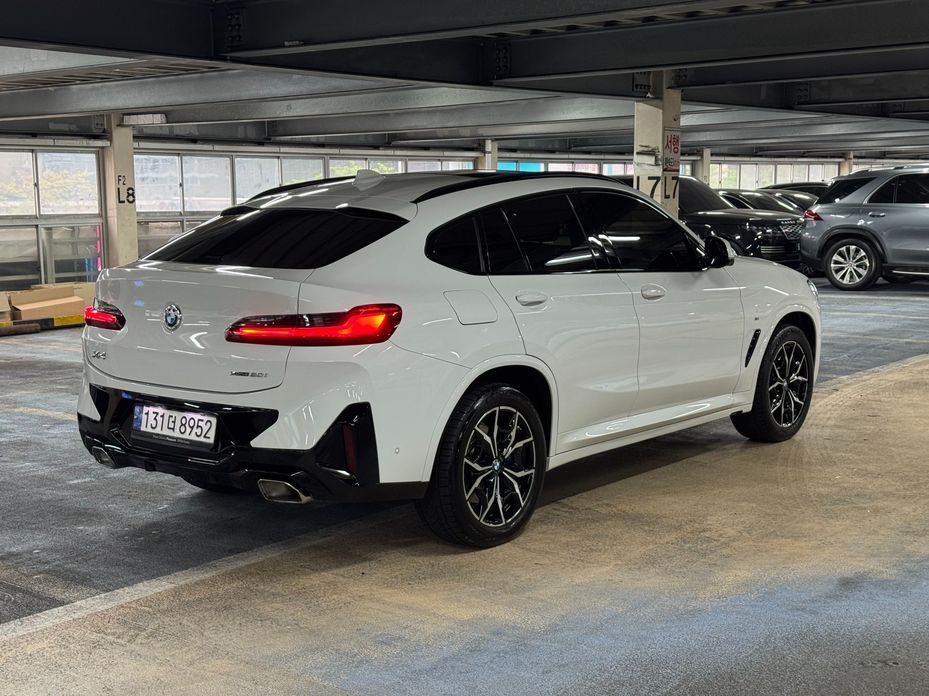 BMW X4 2023