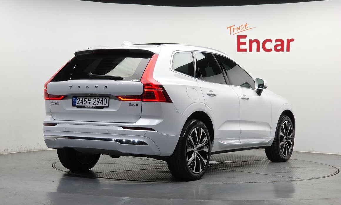 Volvo XC60 2023