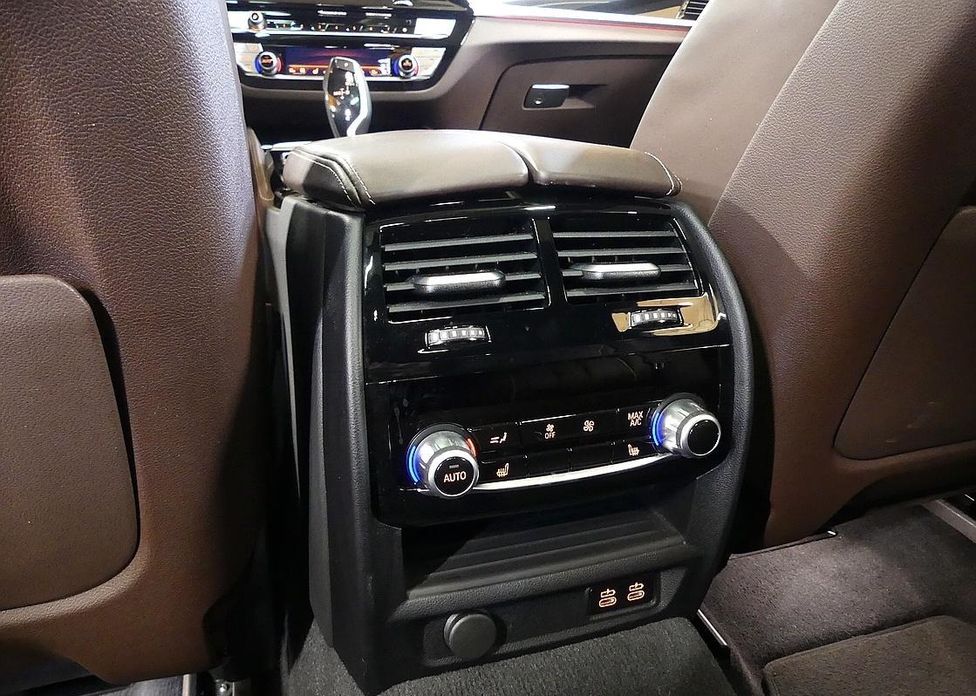 BMW Gran Turismo 2024