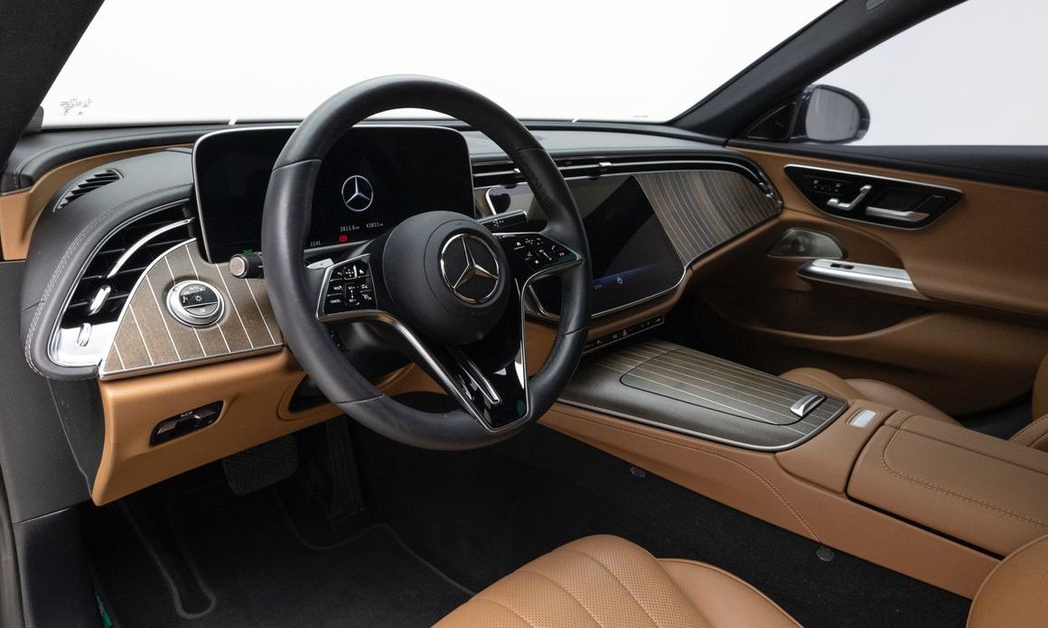 Mercedes-Benz E-Class 2024