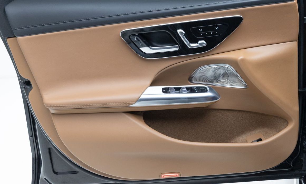 Mercedes-Benz E-Class 2024